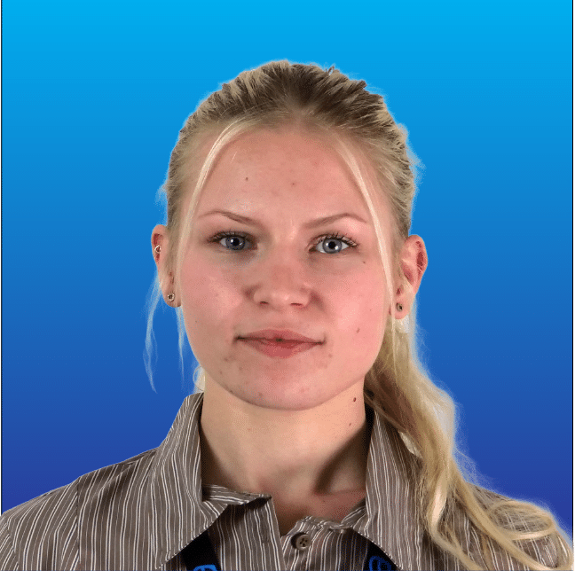 Alyssa Bentley 2 gradient